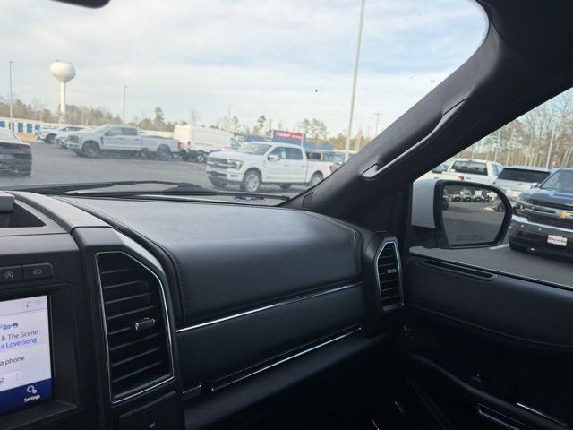 Used 2021 Ford Expedition Limited image 16