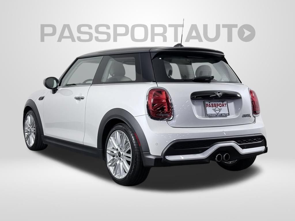 Used 2024 MINI Cooper S w/ Signature Upholstery Package FWD image 5