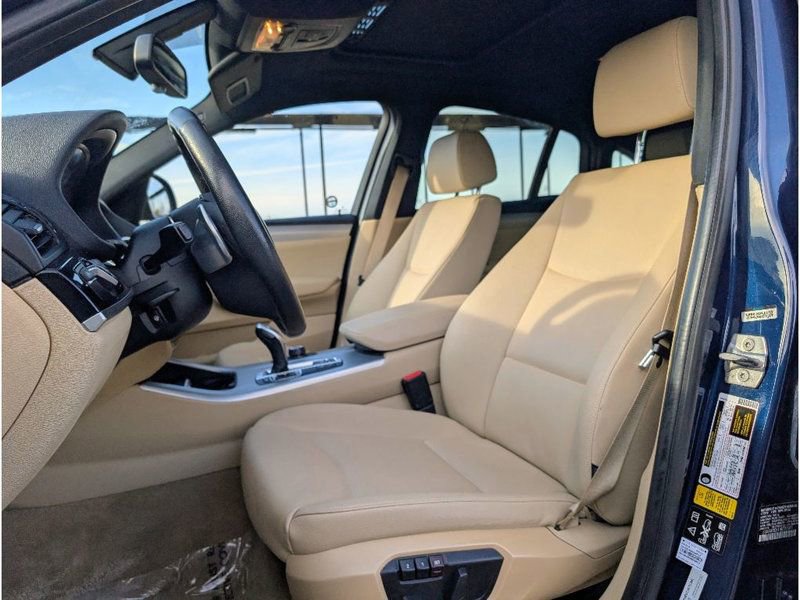 Used 2017 BMW X4 xDrive28i image 14