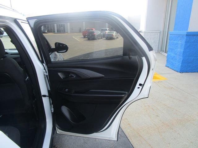 Used 2023 Chevrolet TrailBlazer LT w/ Convenience Package AWD/4WD image 21