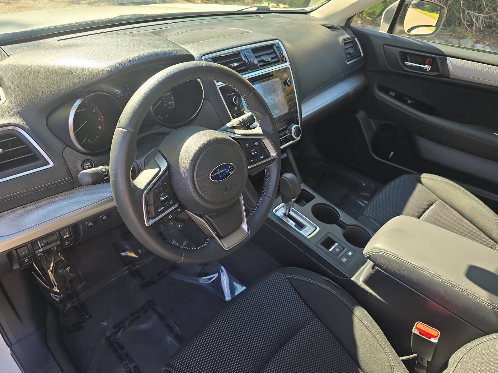 Used 2019 Subaru Outback 2.5i Premium AWD/4WD image 15