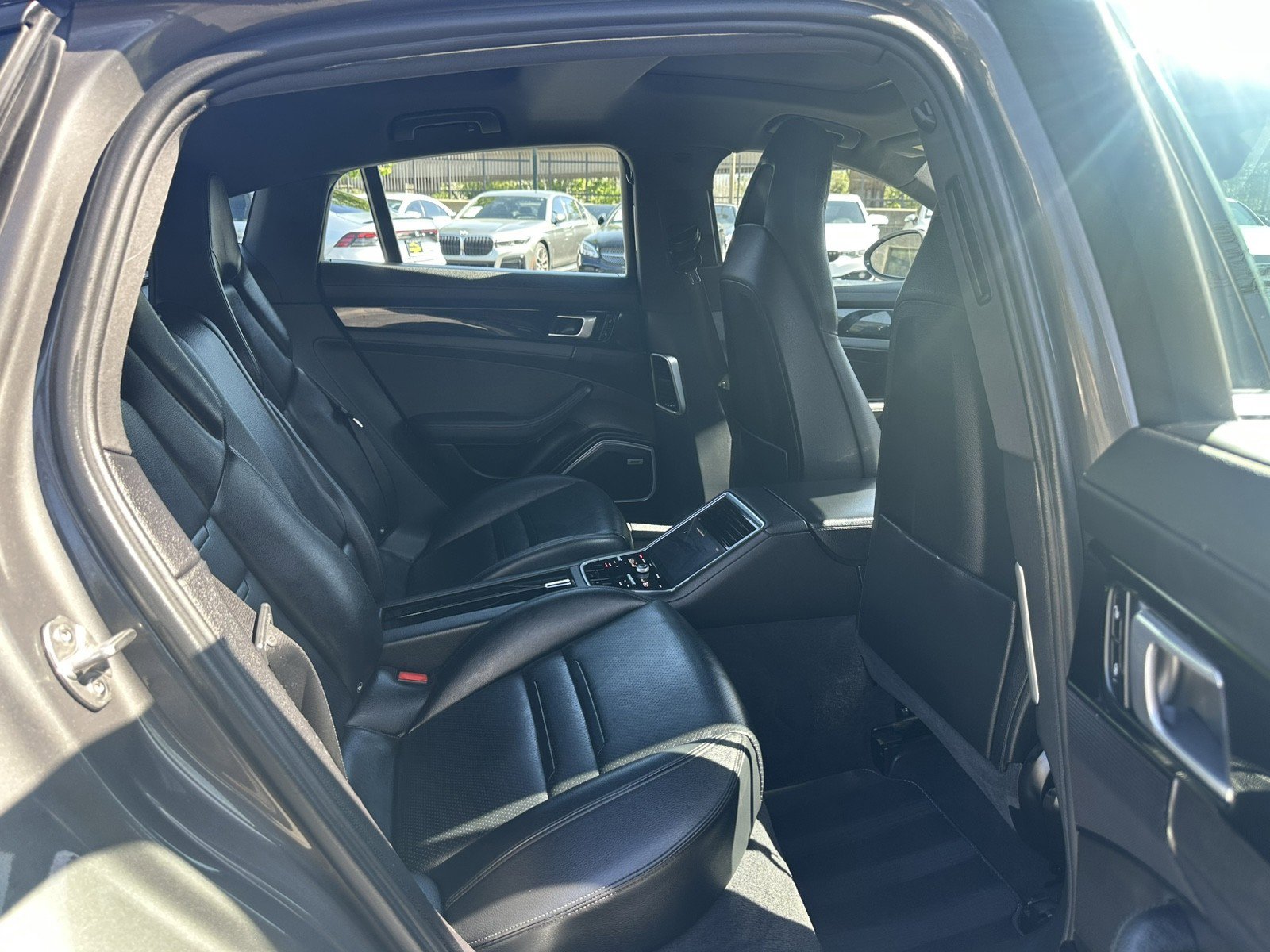 Used 2018 Porsche Panamera 4 AWD/4WD image 22