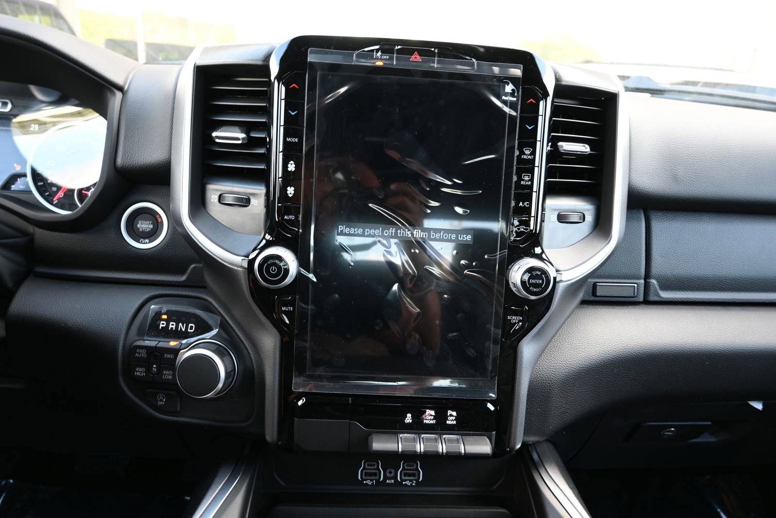 New 2026 RAM 1500 Big Horn AWD/4WD image 11