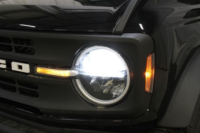 New 2025 Ford Bronco 4-Door AWD/4WD image 35