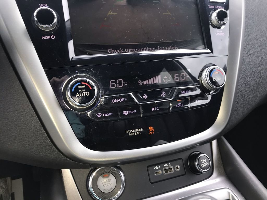Used 2023 Nissan Murano SV w/ SV Midnight Edition Package FWD image 18