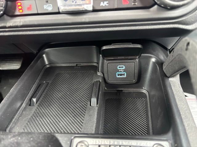 New 2025 Ford Bronco Big Bend w/ Matte Film Protection Package image 27