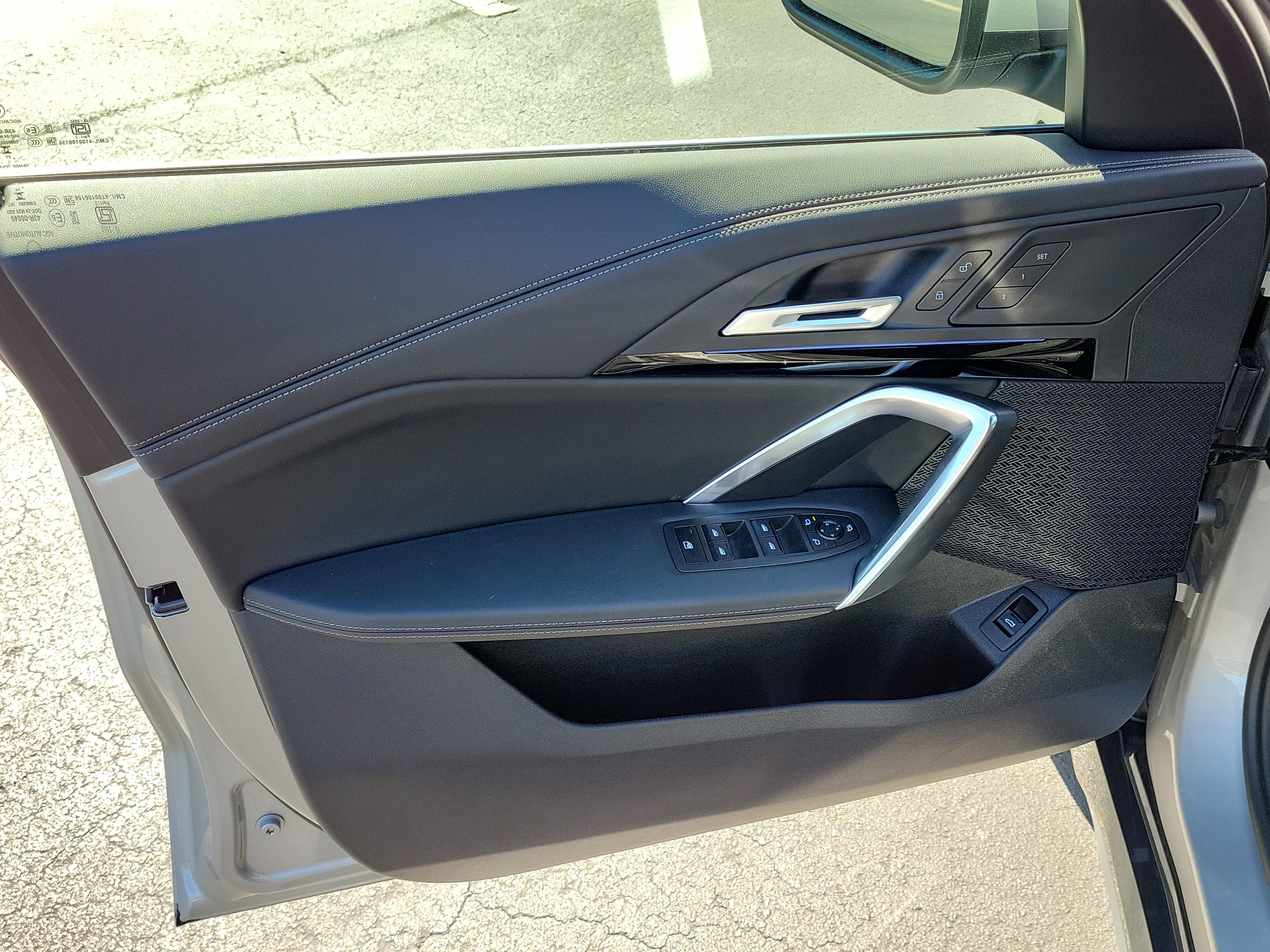 Used 2026 BMW X1 xDrive28i w/ Technology Package image 17