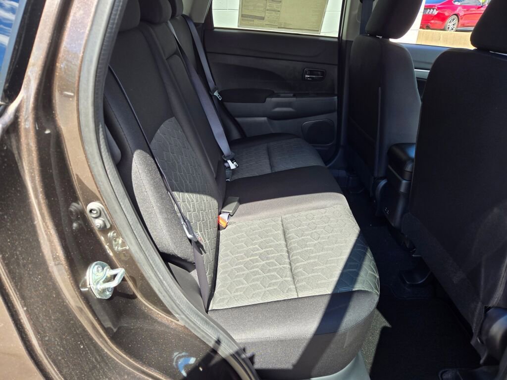 New 2025 Mitsubishi Outlander Sport LE image 7
