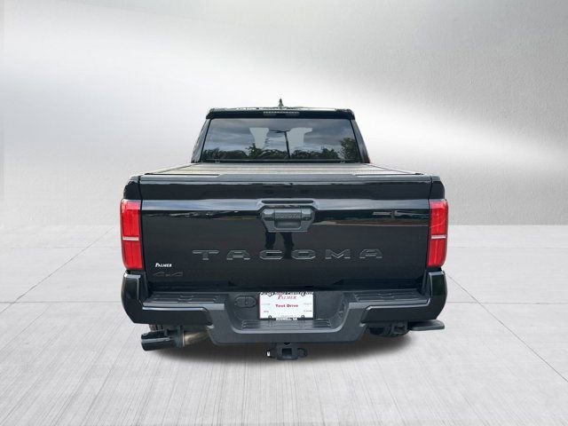 Used 2024 Toyota Tacoma TRD Sport image 7