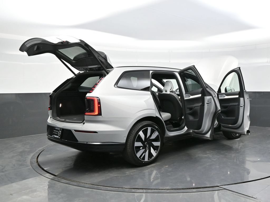 New 2025 Volvo EX90 Ultra AWD/4WD image 42
