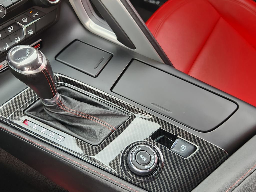 Used 2018 Chevrolet Corvette Z06 image 21
