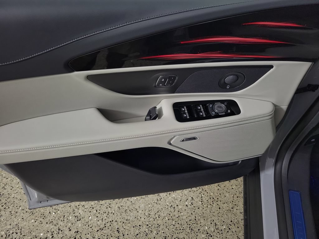 New 2026 Lincoln Nautilus Reserve w/ Jet Appearance Package AWD/4WD image 18