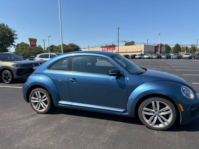 Used 2019 Volkswagen Beetle 2.0T S FWD image 16