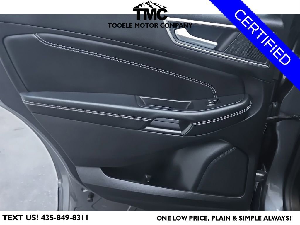 Used 2024 Ford Edge Titanium image 25