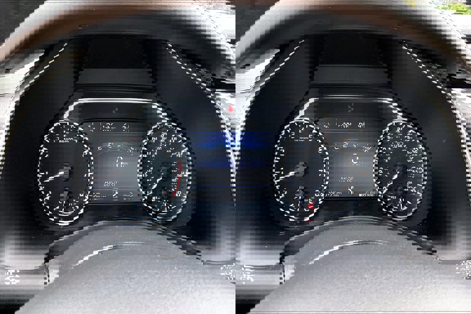 Used 2015 Nissan Murano Platinum w/ Cargo Package w/Cover image 25