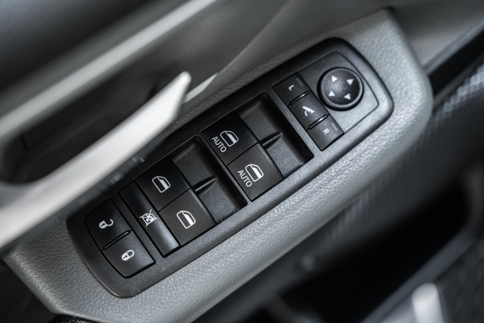 Used 2020 RAM 1500 Big Horn AWD/4WD image 39