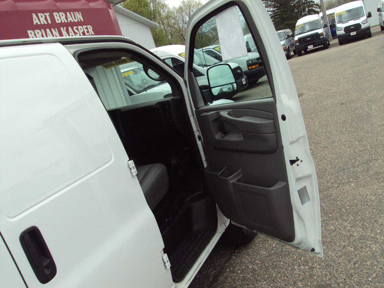 Used 2012 Chevrolet Express 1500 AWD image 14