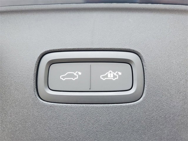 New 2025 Volvo EX90 Ultra image 33