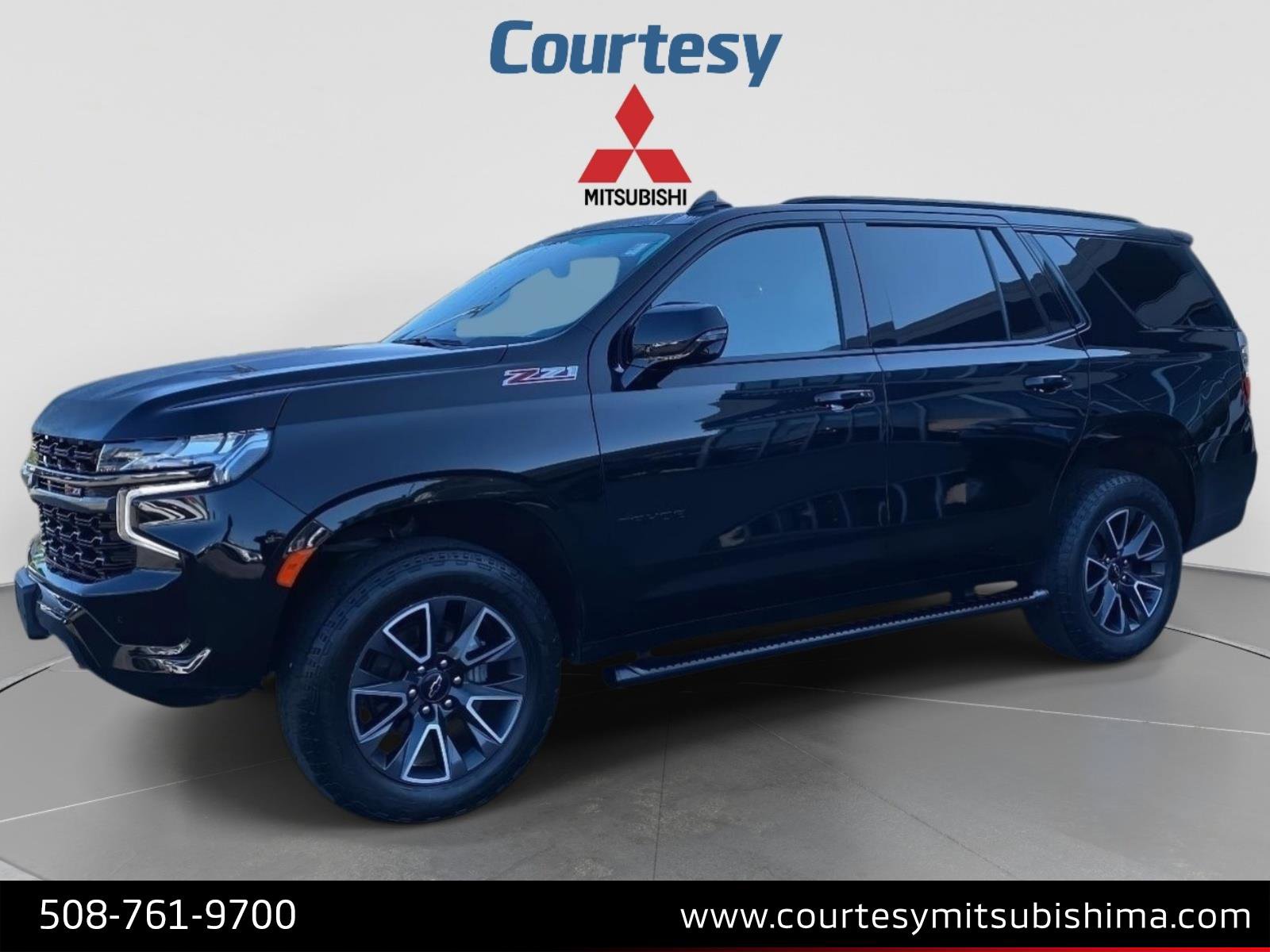 Used 2022 Chevrolet Tahoe Z71 w/ Z71 Off-Road Package AWD/4WD image 1