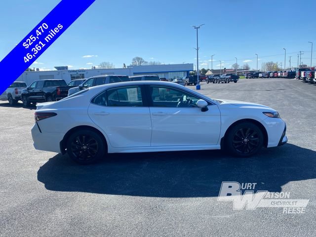 Used 2024 Toyota Camry SE image 7