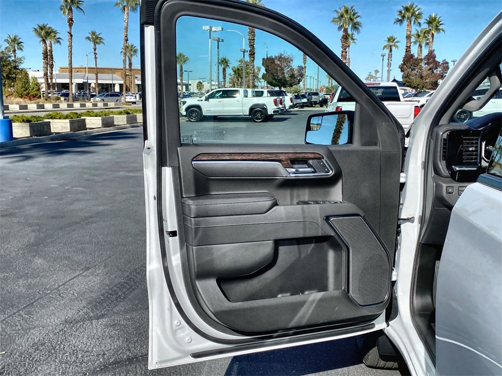 New 2026 GMC Sierra 1500 Elevation image 29