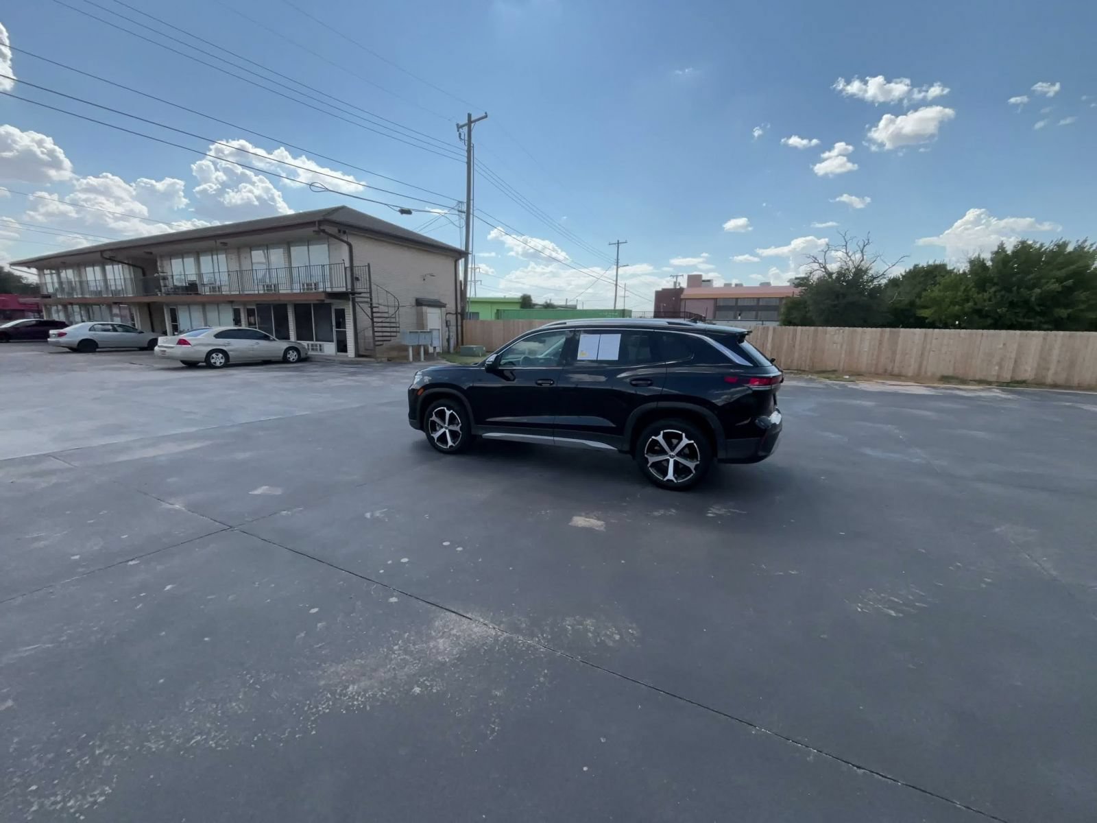 Used 2026 Volkswagen Tiguan SE AWD/4WD image 4