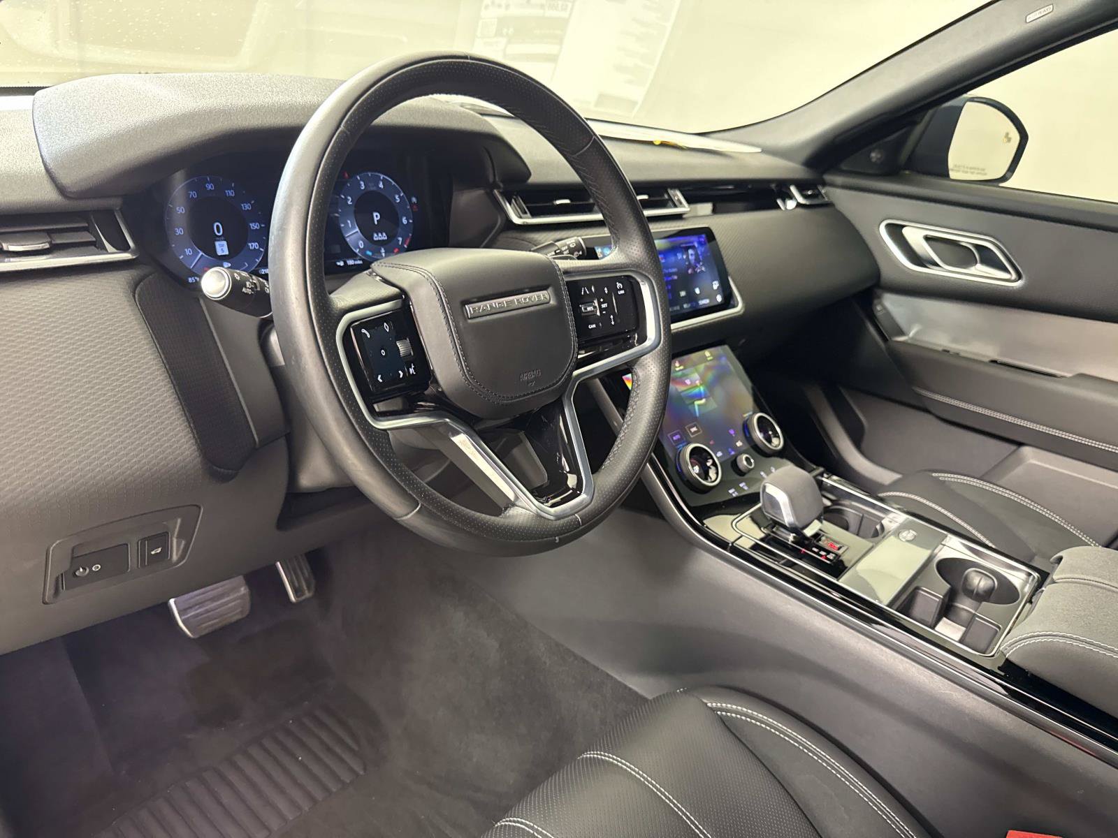 Used 2023 Land Rover Range Rover Velar R-Dynamic S AWD/4WD image 22