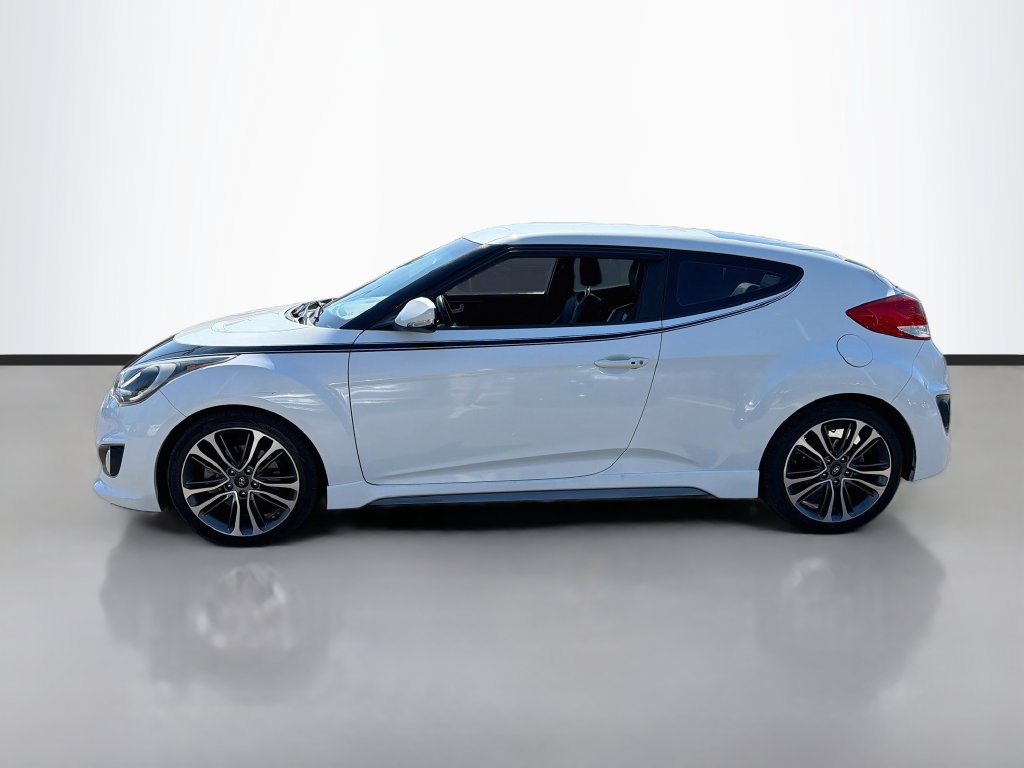 Used 2016 Hyundai Veloster Turbo FWD image 9