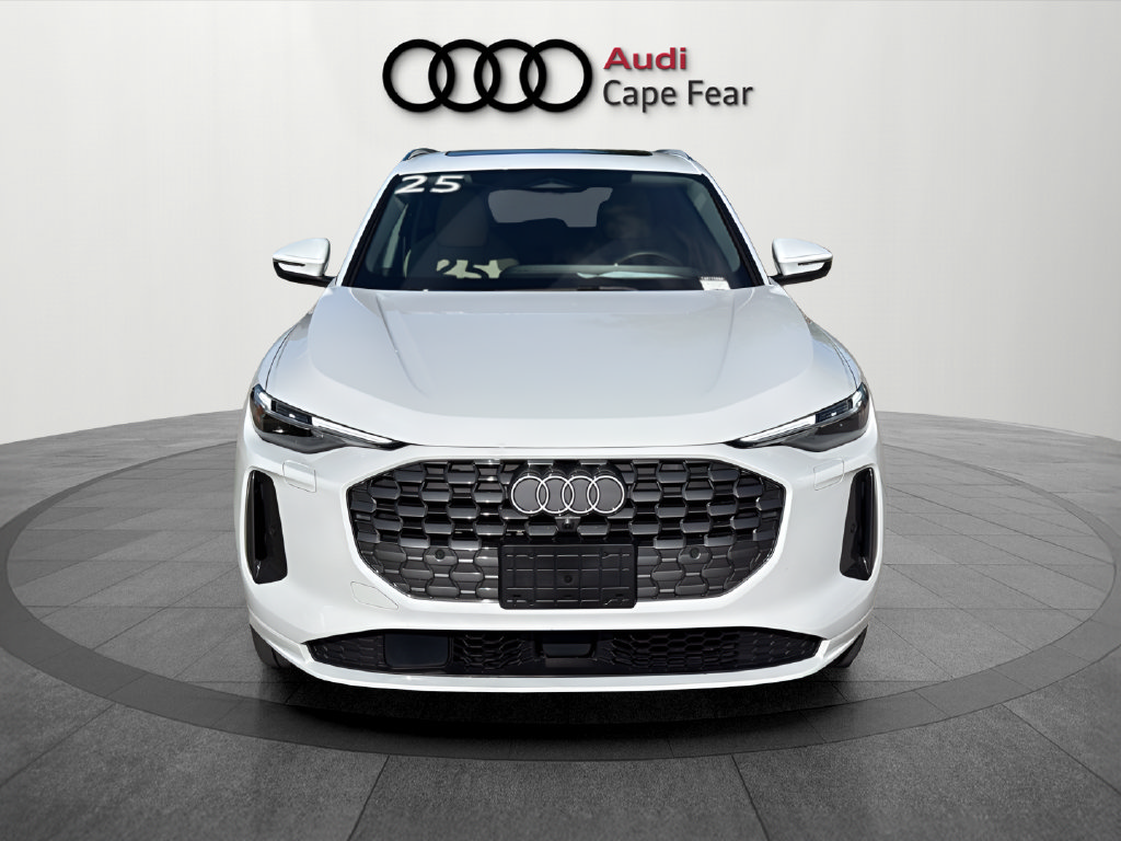 Used 2025 Audi Q5 Premium Plus AWD/4WD image 12