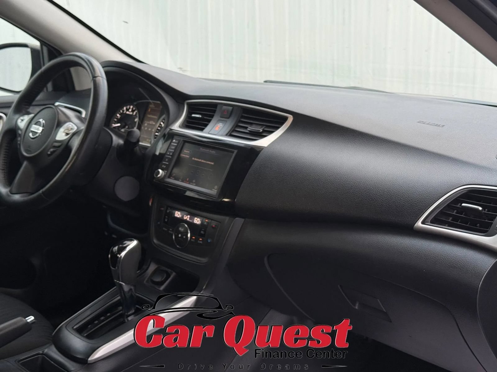Used 2019 Nissan Sentra SV FWD image 18