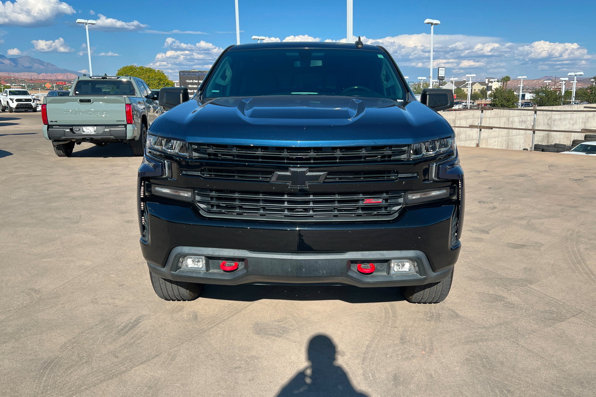 Used 2020 Chevrolet Silverado 1500 LT Trail Boss AWD/4WD image 9