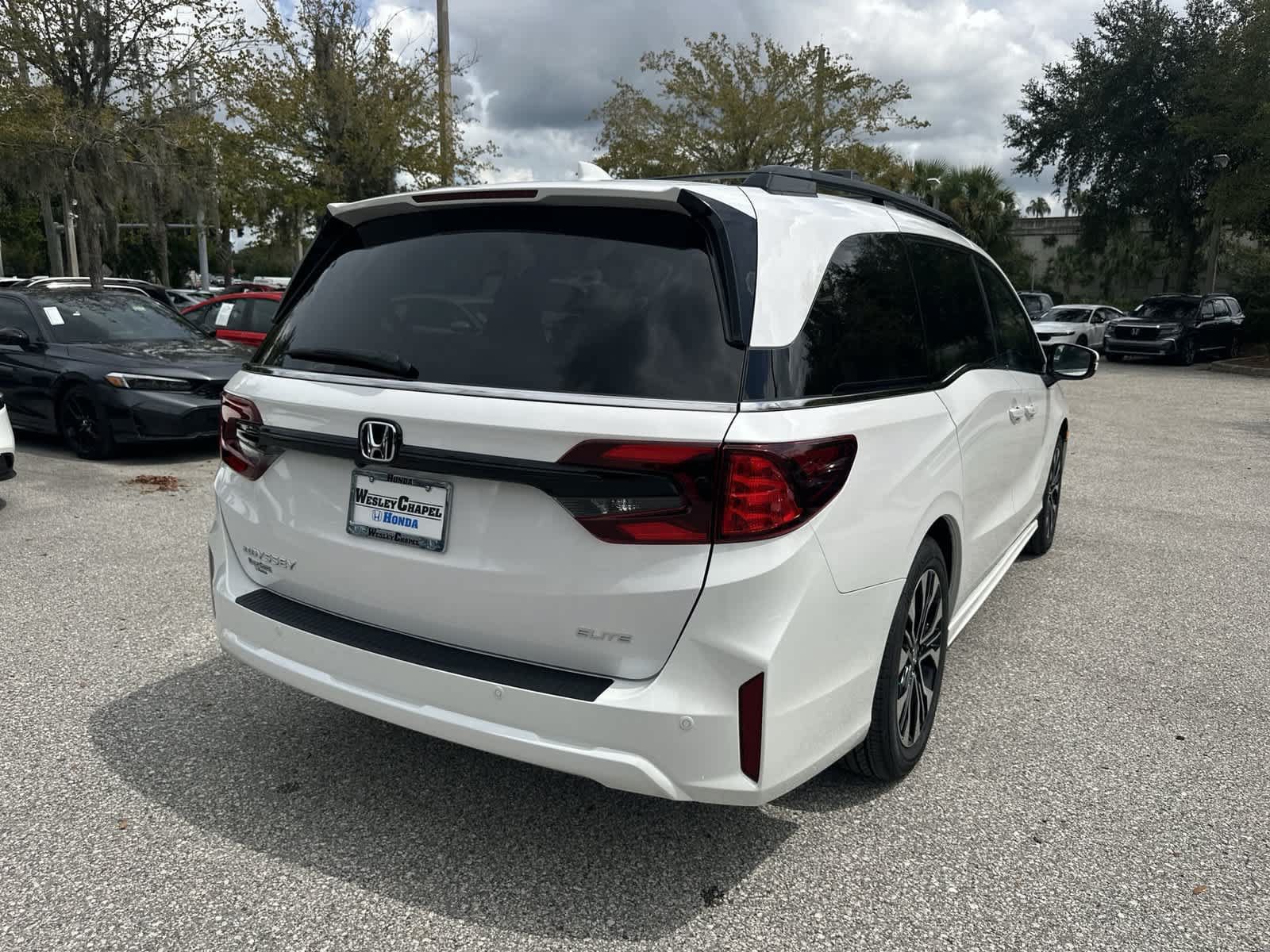 New 2027 Honda Odyssey Elite image 6