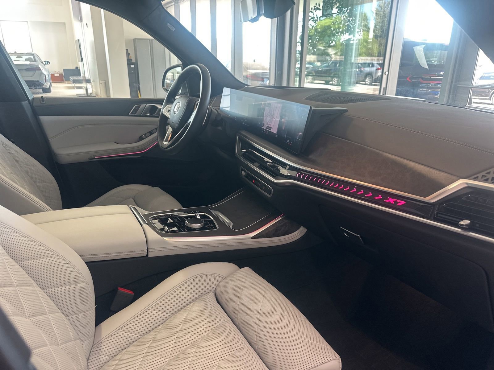 Certified 2023 BMW X7 xDrive40i w/ Premium Package image 49