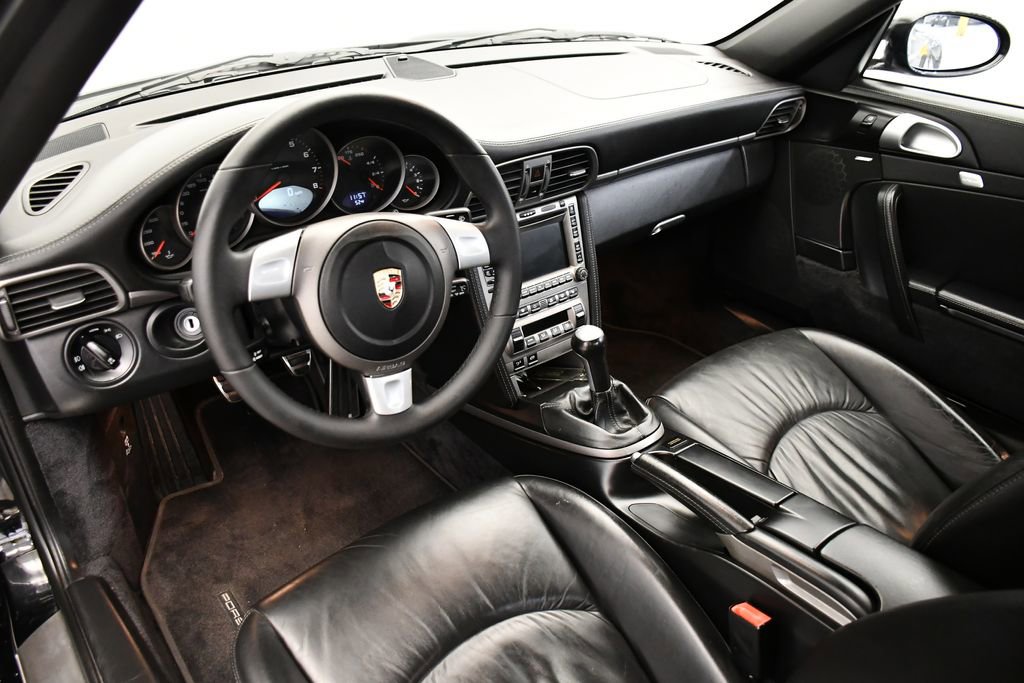 Used 2008 Porsche 911 Carrera 4 image 4