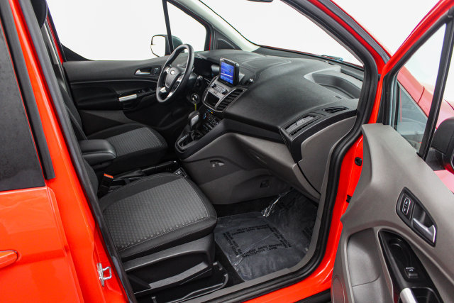 Used 2021 Ford Transit Connect XLT FWD image 18