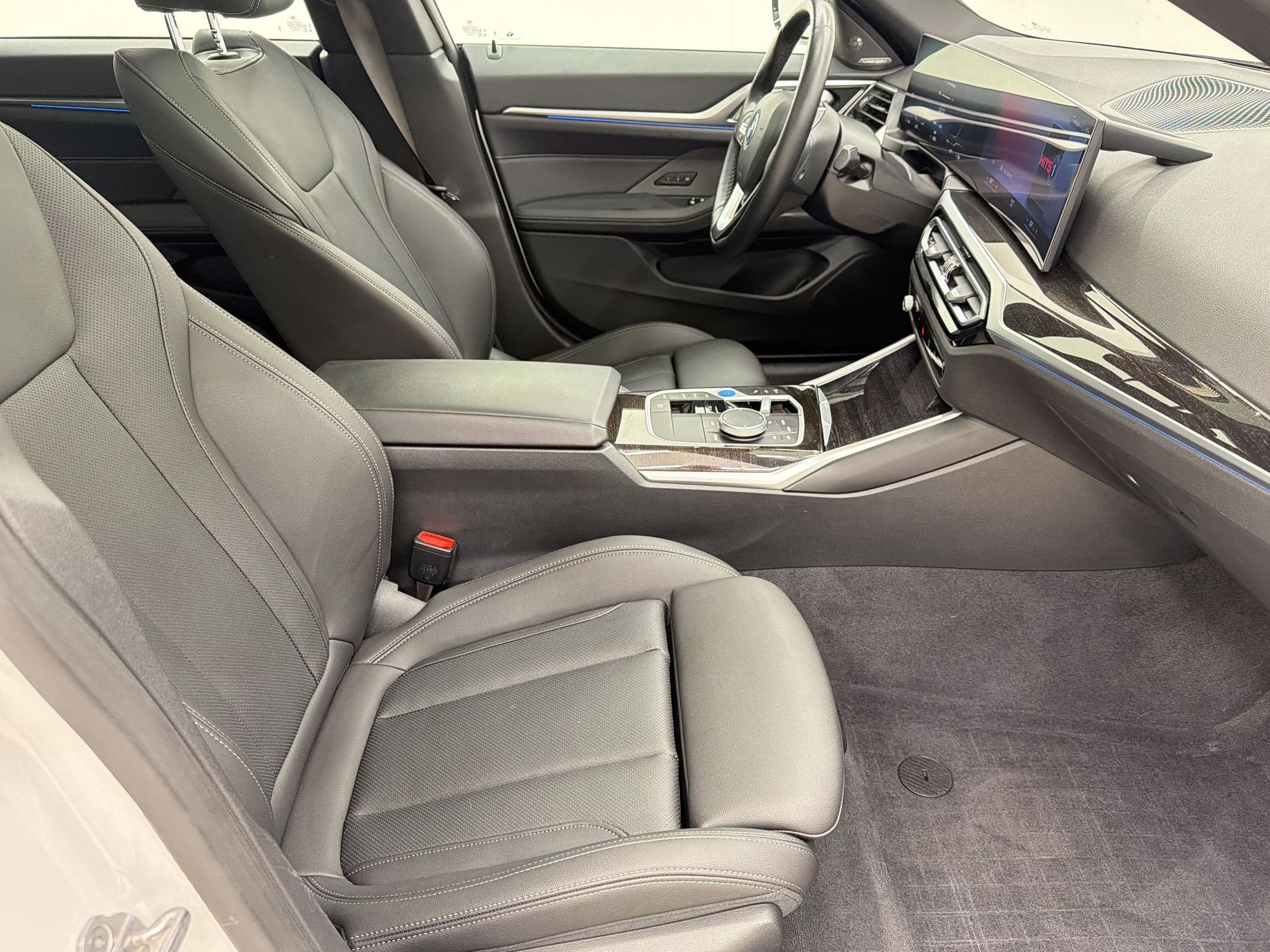 Certified 2023 BMW i4 eDrive40 image 30