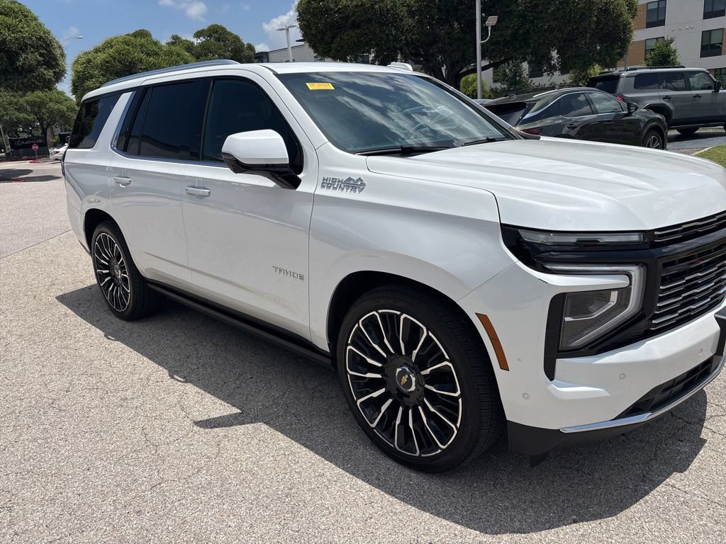 Used 2025 Chevrolet Tahoe High Country AWD/4WD image 7
