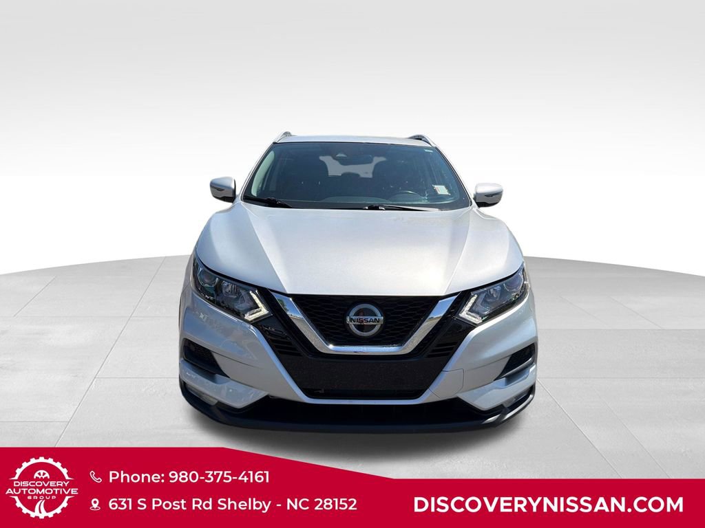 Certified 2022 Nissan Rogue Sport SV image 2