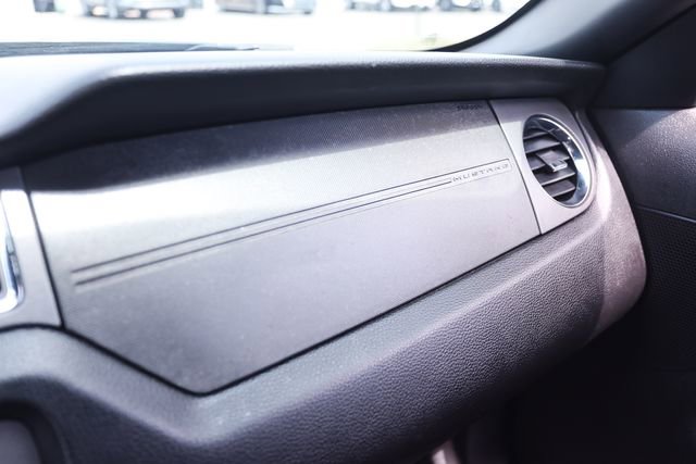 Used 2013 Ford Mustang GT RWD image 46