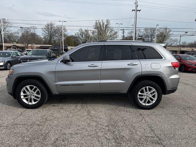 Used 2017 Jeep Grand Cherokee Laredo w/ Quick Order Package 23E AWD/4WD image 8