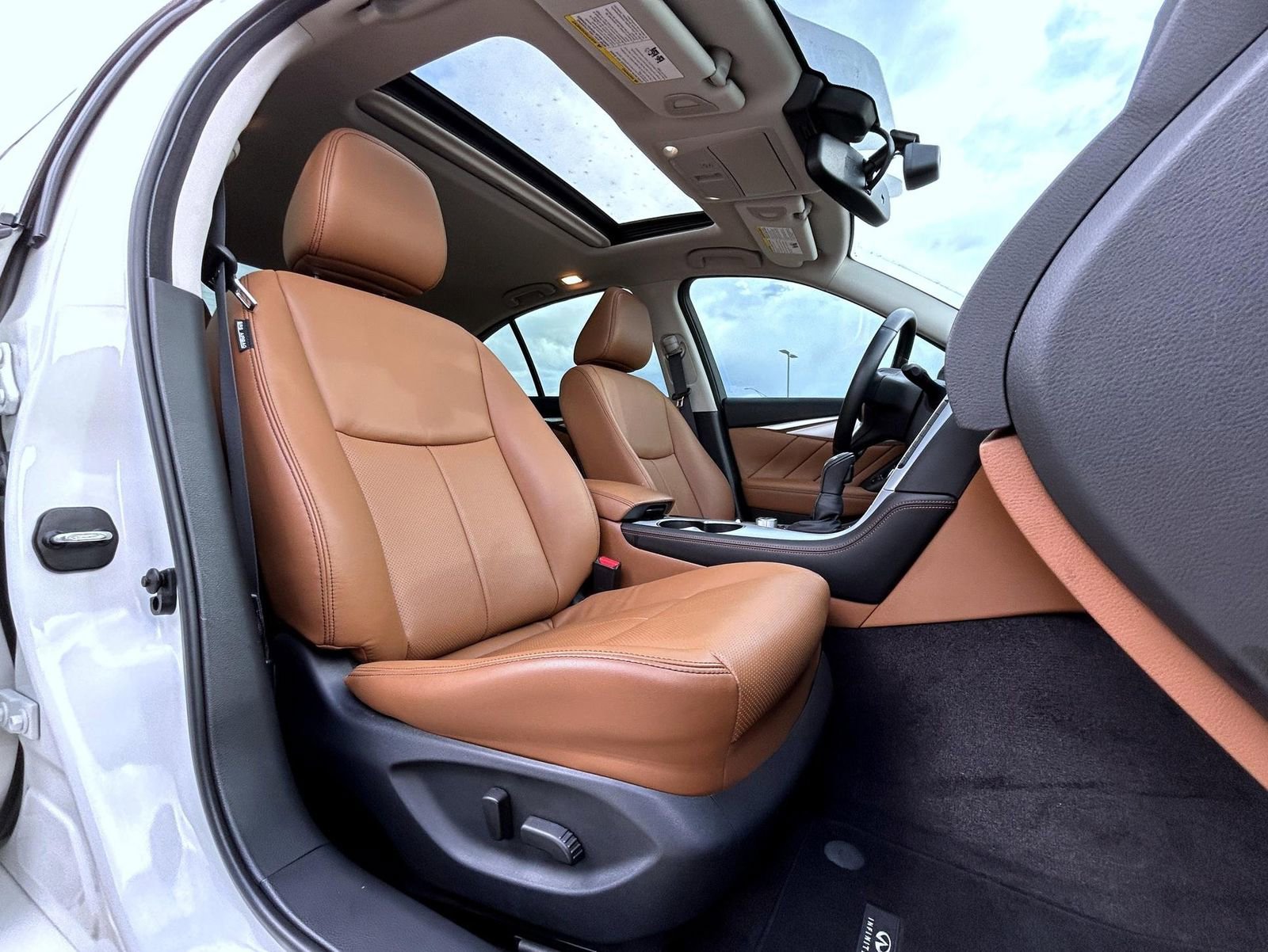 Certified 2023 INFINITI Q50 Luxe w/ Cargo Package image 15