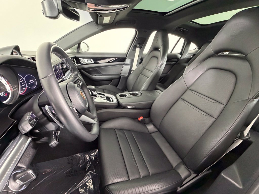 Certified 2023 Porsche Panamera 4 Platinum Edition AWD/4WD image 5