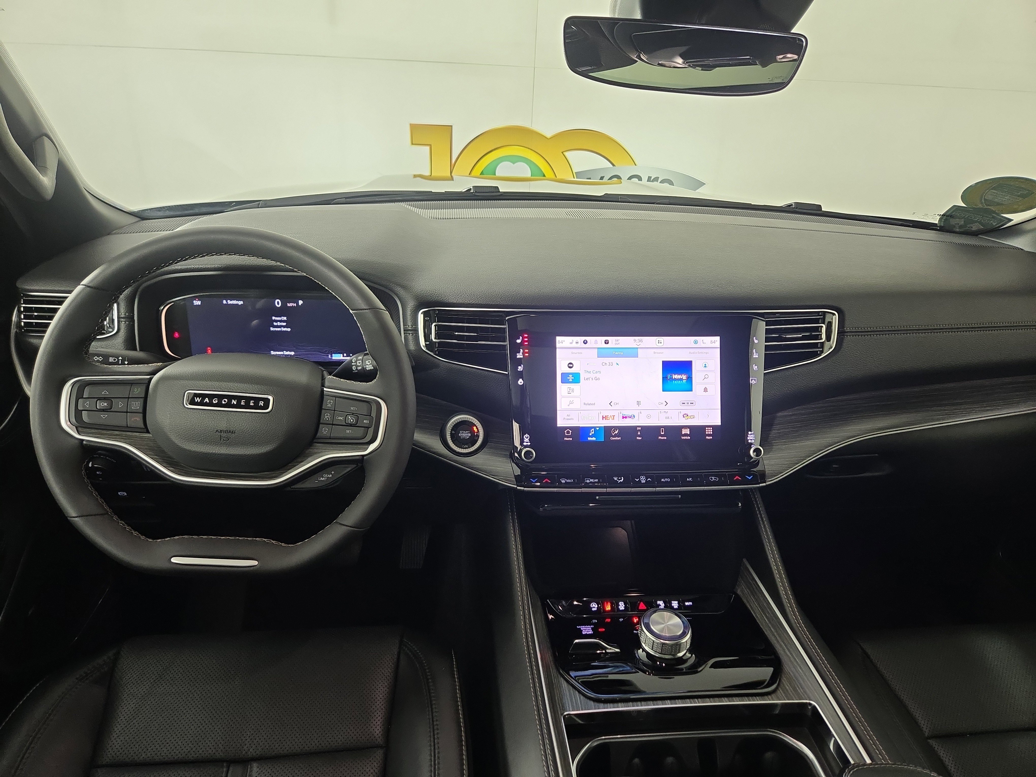 Used 2023 Jeep Wagoneer L Series II w/ Premium Group I image 15