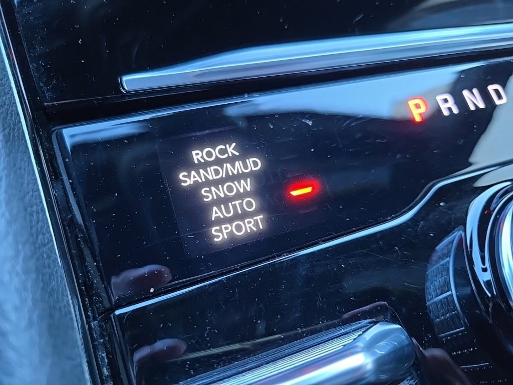 Used 2025 Jeep Grand Cherokee Summit image 64