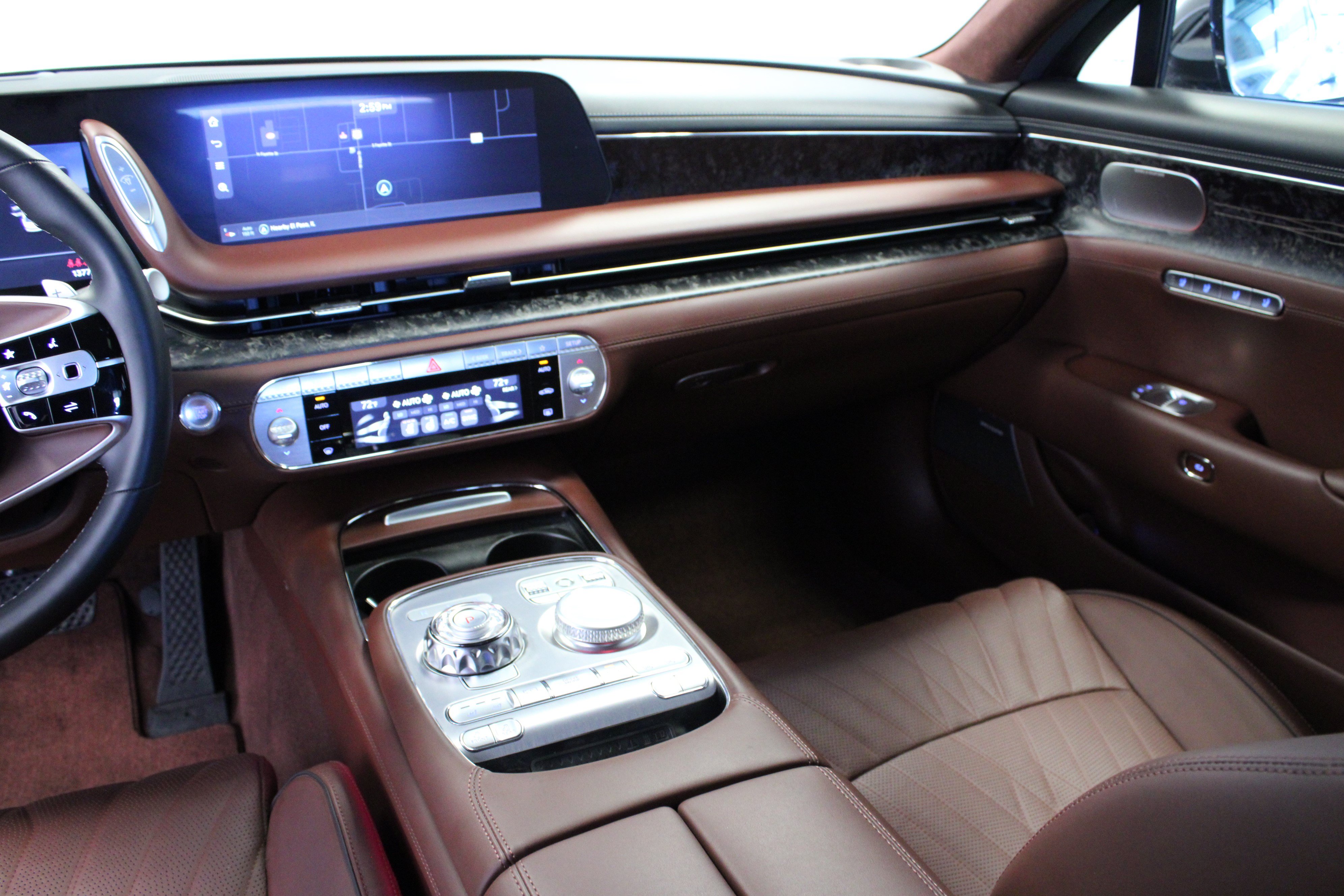 Used 2026 Genesis G90 3.5T AWD/4WD image 19