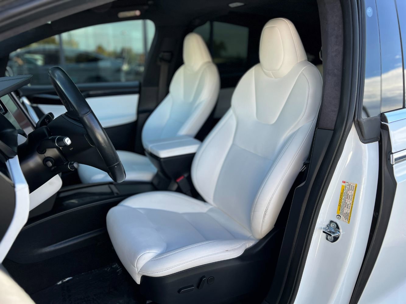 Used 2021 Tesla Model X Long Range image 20