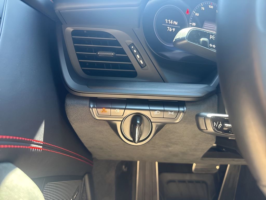 Used 2024 Porsche 911 Carrera GTS image 15