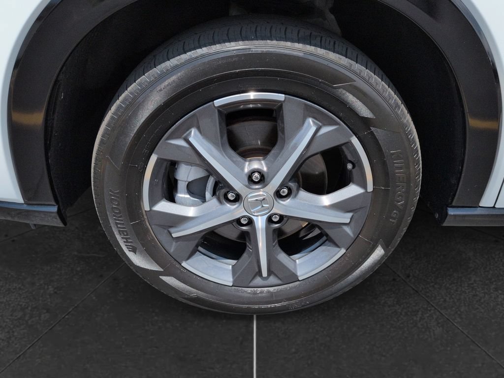 Used 2024 Honda HR-V EX-L image 12