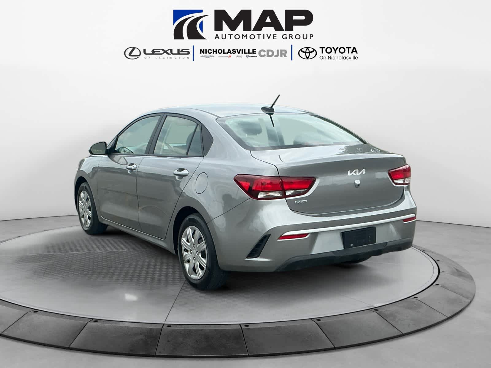 Used 2022 Kia Rio S FWD image 3