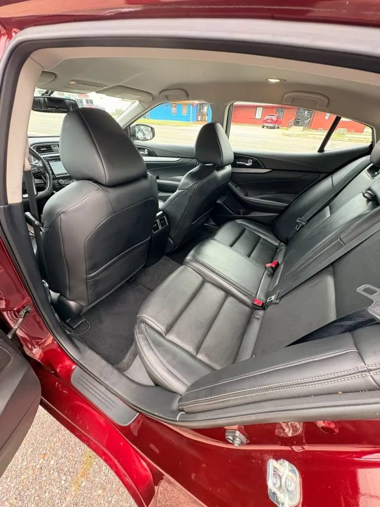Used 2016 Nissan Maxima 3.5 SV FWD image 12